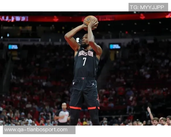 杜兰特谈火箭新赛季压力期待球队在聚光灯下展现实力